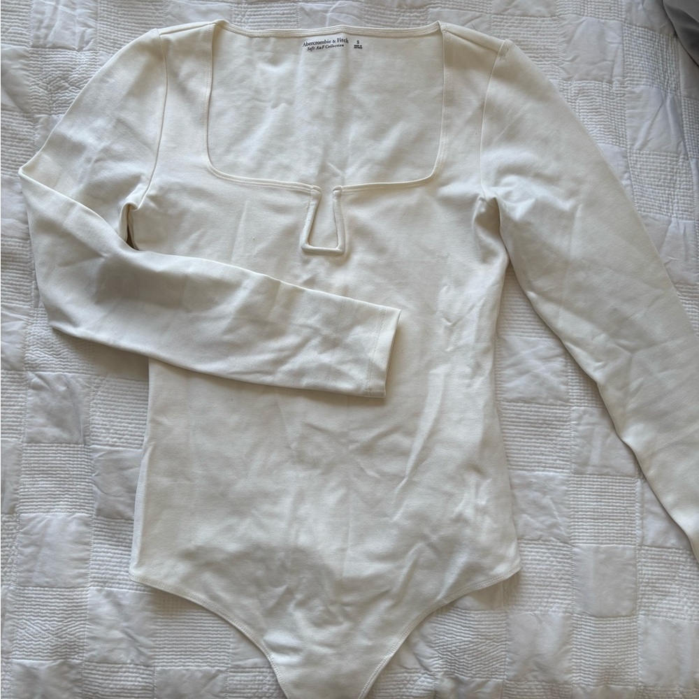 Abercrombie  white Long Sleeve Bodysuit